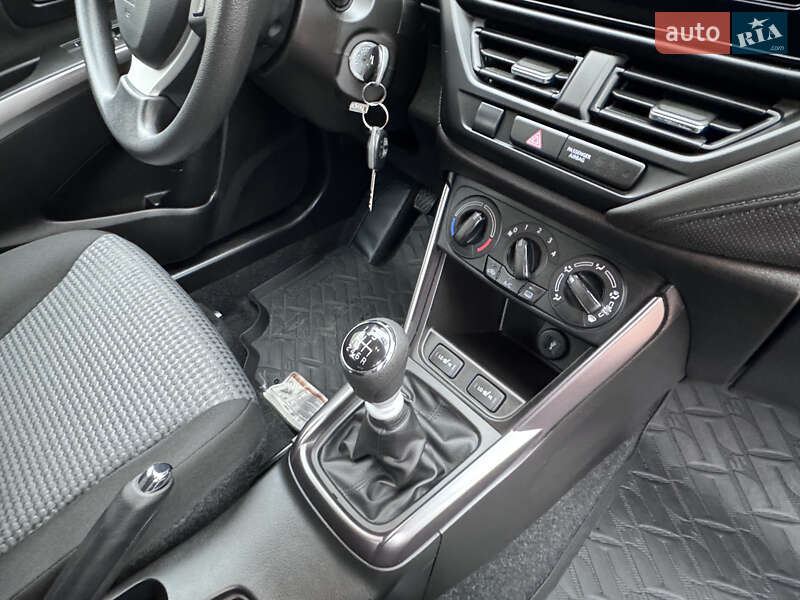 Позашляховик / Кросовер Suzuki S-Cross 2024 в Вінниці фото 18 Позашляховик / Кросовер Suzuki S-Cross 2024 в Вінниці