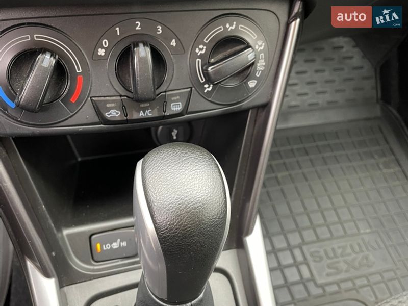 Внедорожник / Кроссовер Suzuki S-Cross 2023 в Тернополе