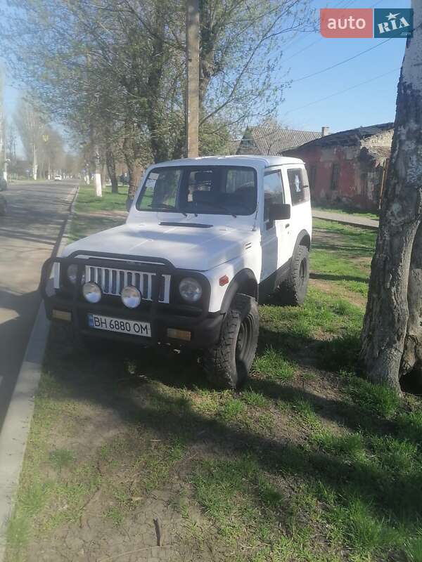 Внедорожник / Кроссовер Suzuki Samurai 1987 в 