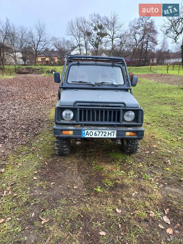 Внедорожник / Кроссовер Suzuki Samurai 1985 в Сваляве фото Внедорожник / Кроссовер Suzuki Samurai 1985 в Сваляве