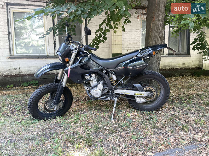 Мотоцикл Супермото (Motard) Suzuki SB 250 2003 в Киеве