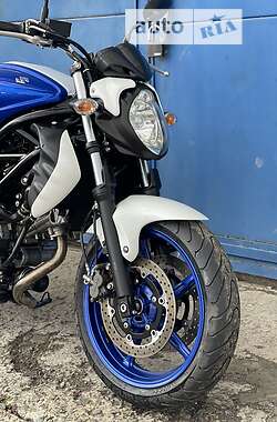 Мотоцикл Без обтікачів (Naked bike) Suzuki SFV 400 2014 в Рівному