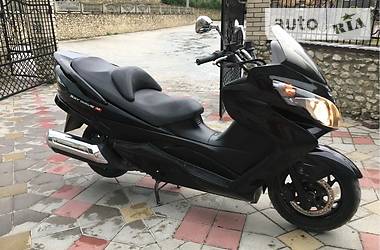 Макси-скутер Suzuki Skywave 250 2010 в Тернополе