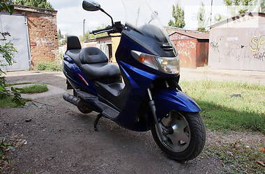 Скутер Suzuki Skywave 250 1999 в Кривом Роге