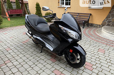 Макси-скутер Suzuki Skywave 250 2008 в Болехове