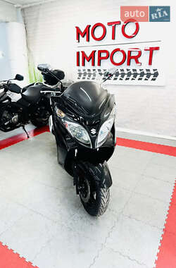 Макси-скутер Suzuki Skywave 250 2007 в 