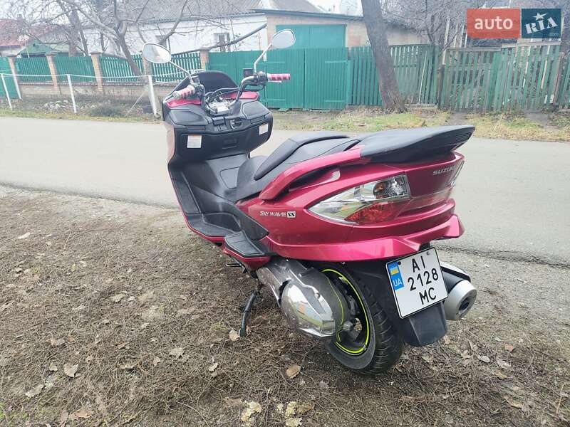 Макси-скутер Suzuki Skywave 250 2009 в Белой Церкви