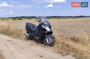 Скутер Suzuki Skywave 250 2011 в 