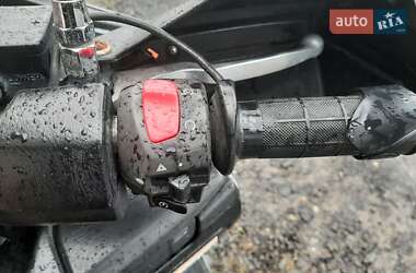 Макси-скутер Suzuki Skywave 250 2011 в 