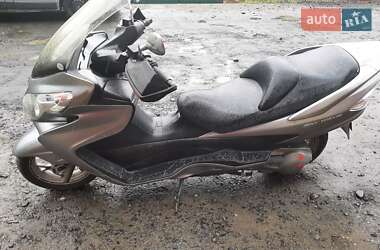 Макси-скутер Suzuki Skywave 250 2011 в 
