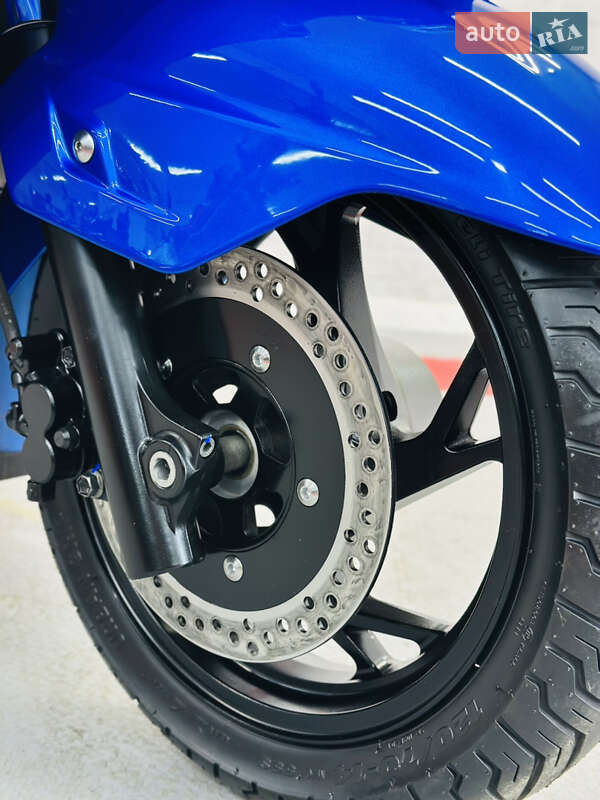 Макси-скутер Suzuki Skywave 250 2007 в Одессе