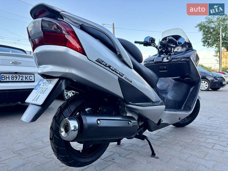 Макси-скутер Suzuki Skywave 250 2007 в Одессе