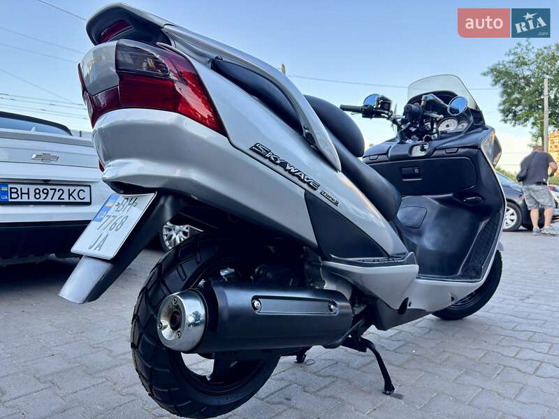 Макси-скутер Suzuki Skywave 250 2007 в Одессе