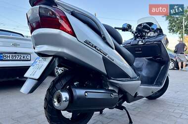 Макси-скутер Suzuki Skywave 250 2007 в 