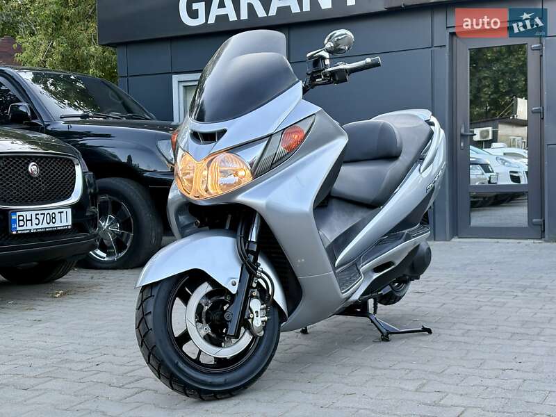 Макси-скутер Suzuki Skywave 250 2007 в Одессе
