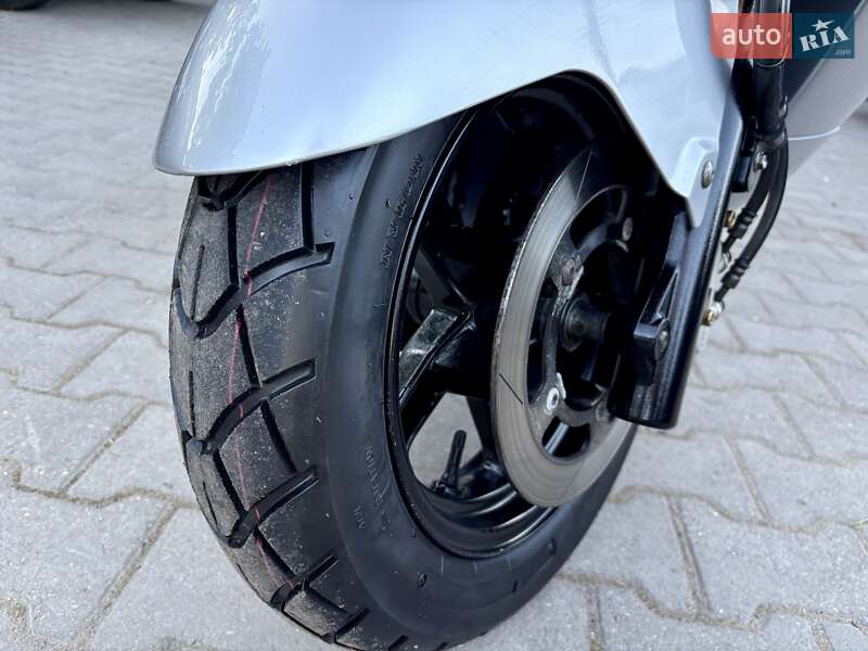 Макси-скутер Suzuki Skywave 250 2007 в Одессе