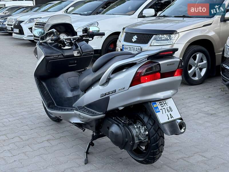 Макси-скутер Suzuki Skywave 250 2007 в Одессе