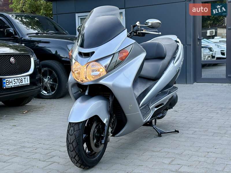 Макси-скутер Suzuki Skywave 250 2007 в Одессе