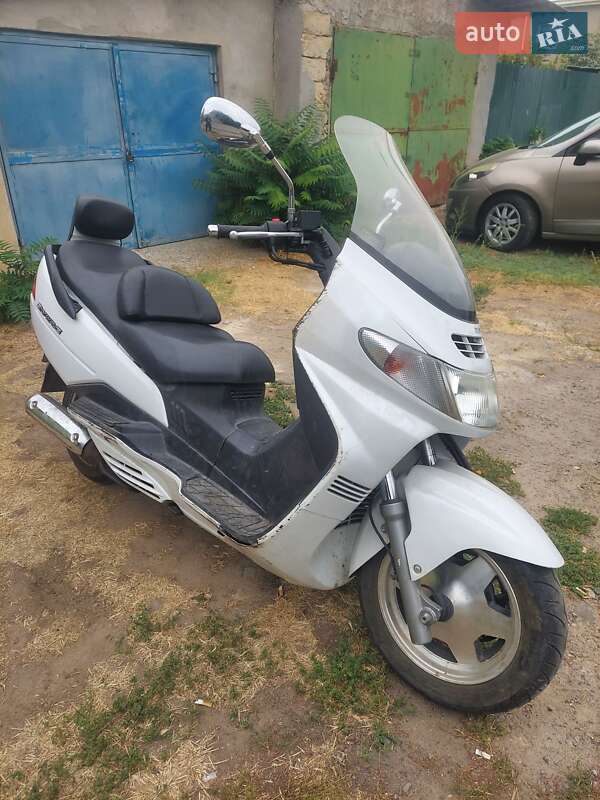 Максі-скутер Suzuki Skywave 250 2007 в Одесі фото 3 Максі-скутер Suzuki Skywave 250 2007 в Одесі