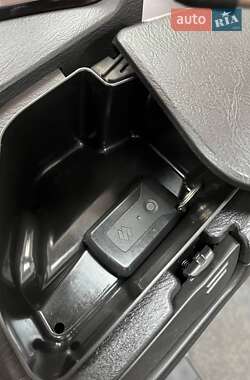 Макси-скутер Suzuki Skywave 250 2011 в 