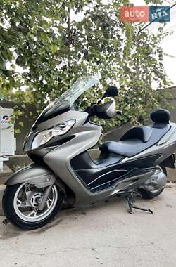 Макси-скутер Suzuki Skywave 250 2010 в Белгороде-Днестровском