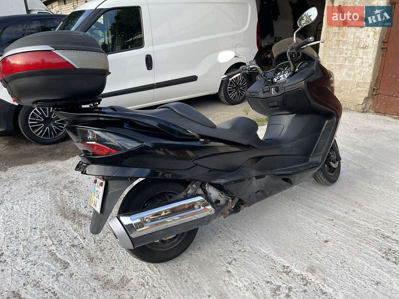 Макси-скутер Suzuki Skywave 250 2007 в Харькове