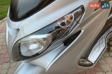 Макси-скутер Suzuki Skywave 250 2008 в Киеве