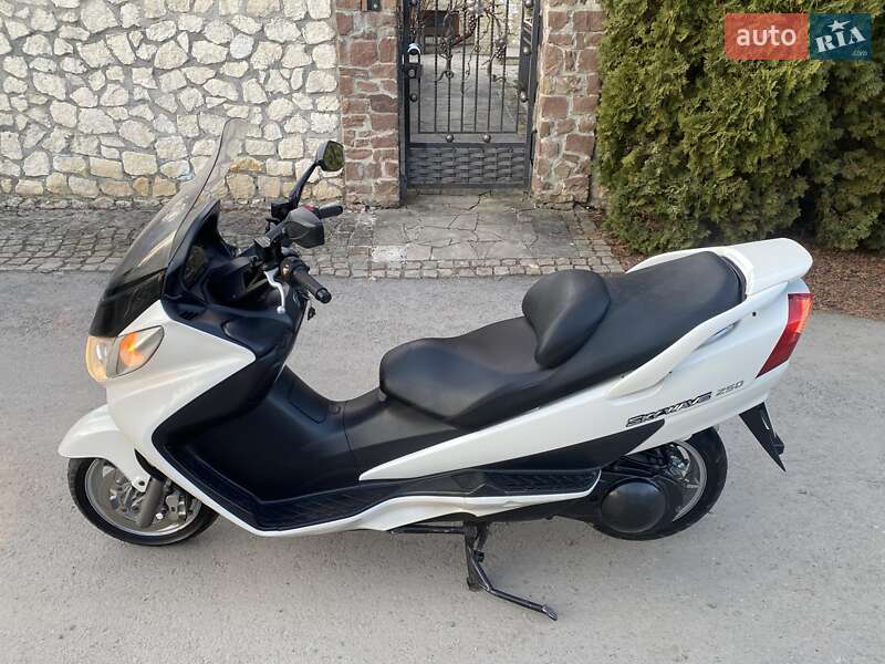 Suzuki Skywave 250 2007