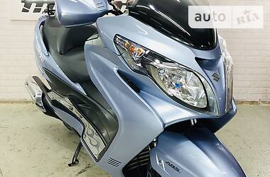 Максі-скутер Suzuki Skywave 400 2011 в Одесі