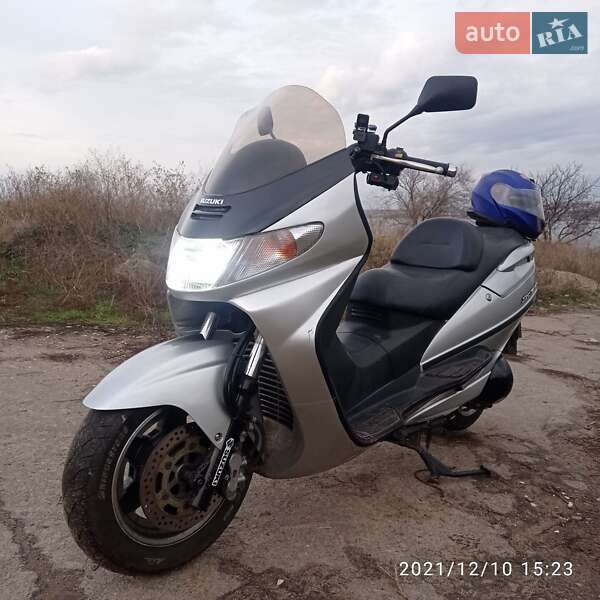 Макси-скутер Suzuki Skywave 400 1999 в Николаеве фото 6 Макси-скутер Suzuki Skywave 400 1999 в Николаеве