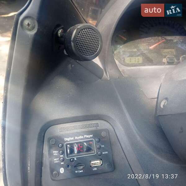 Макси-скутер Suzuki Skywave 400 1999 в Николаеве фото 13 Макси-скутер Suzuki Skywave 400 1999 в Николаеве