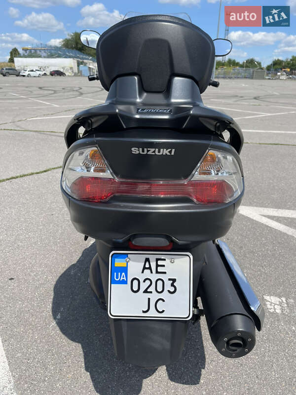 Макси-скутер Suzuki Skywave 400 2015 в Днепре