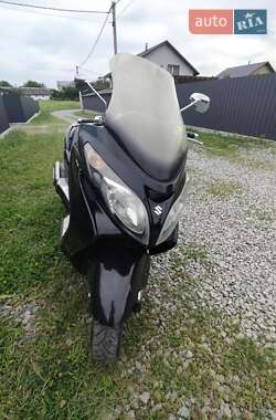 Макси-скутер Suzuki Skywave 400 2008 в 