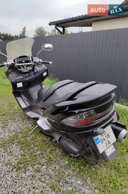 Макси-скутер Suzuki Skywave 400 2008 в 