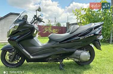 Макси-скутер Suzuki Skywave 400 2007 в 