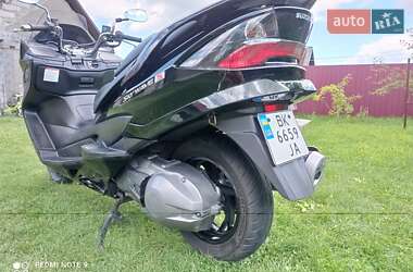 Макси-скутер Suzuki Skywave 400 2007 в 