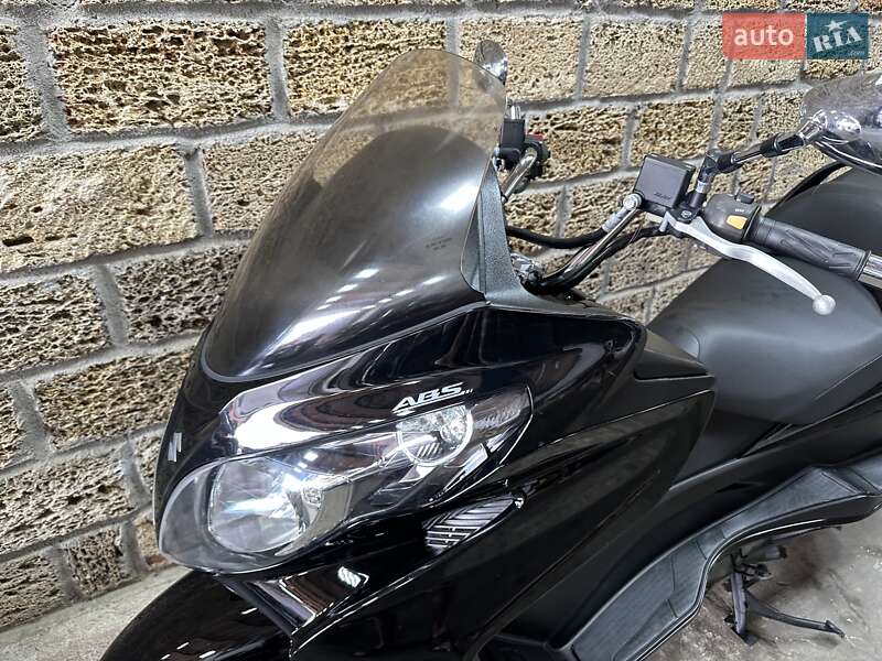 Максі-скутер Suzuki Skywave 400 2014 в Одесі фото 10 Максі-скутер Suzuki Skywave 400 2014 в Одесі