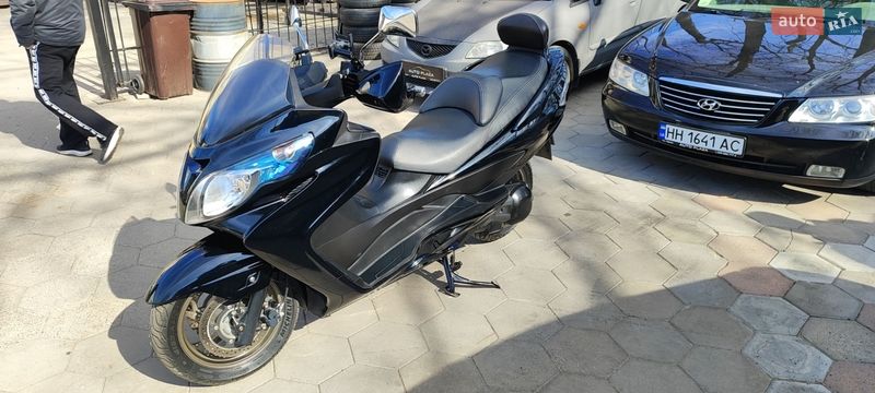 Макси-скутер Suzuki Skywave 400 2013 в Одессе