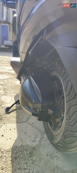 Макси-скутер Suzuki Skywave 400 2013 в Одессе