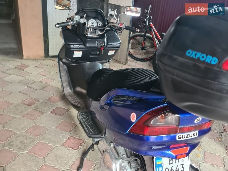 Макси-скутер Suzuki Skywave 400 2005 в Черновцах