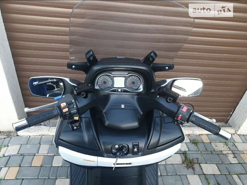 Максі-скутер Suzuki SkyWave 650 2015 в Одесі