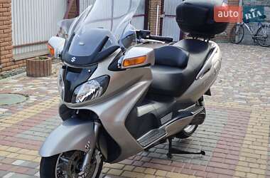 Максі-скутер Suzuki SkyWave 650 2002 в 