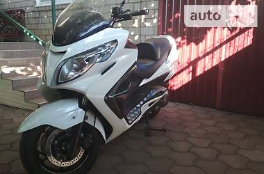 Скутер Suzuki Skywave Type S400 2007 в Вознесенске