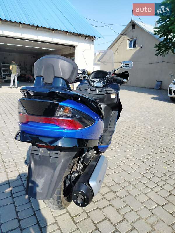 Макси-скутер Suzuki Skywave Type S400 2008 в Одессе фото 12 Макси-скутер Suzuki Skywave Type S400 2008 в Одессе