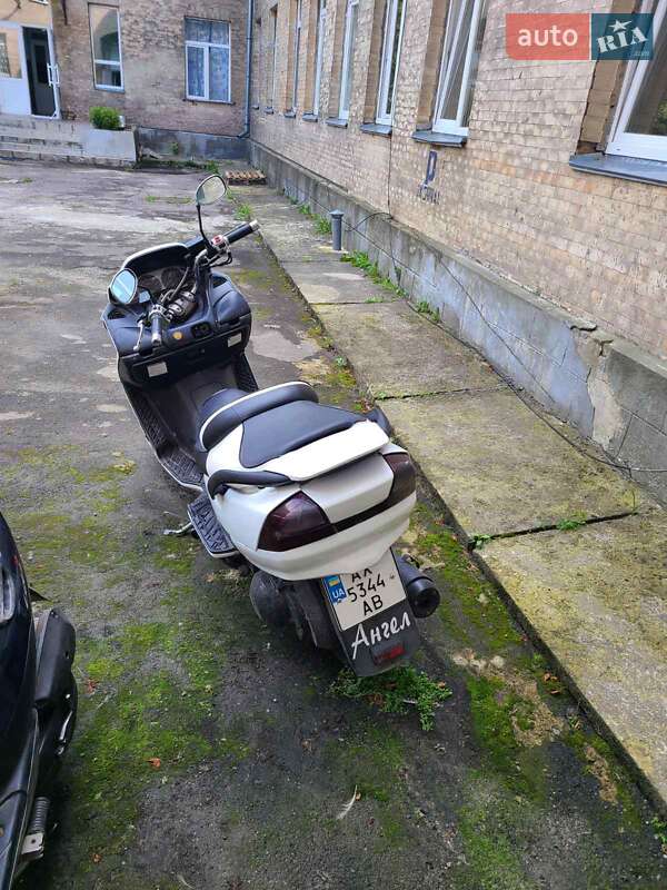Грузовые мотороллеры, мотоциклы, скутеры, мопеды Suzuki Skywave Type S400 2003 в Ровно фото 4 Грузовые мотороллеры, мотоциклы, скутеры, мопеды Suzuki Skywave Type S400 2003 в Ровно