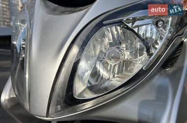 Грузовые мотороллеры, мотоциклы, скутеры, мопеды Suzuki Skywave Type S400 2007 в 