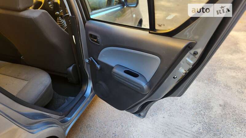 Хетчбек Suzuki Splash 2010 в Нетішині