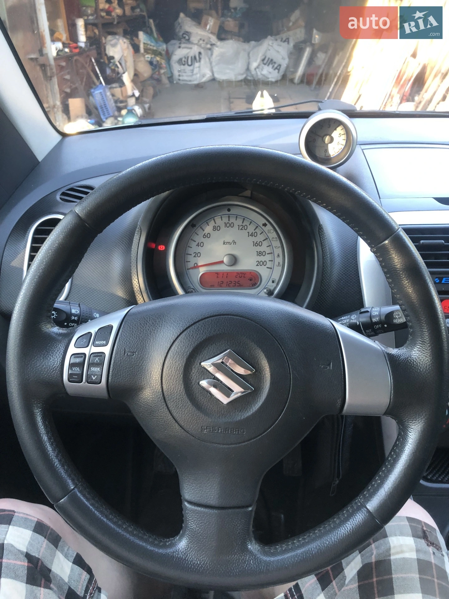 2010 Suzuki Splash - мініатюра 6