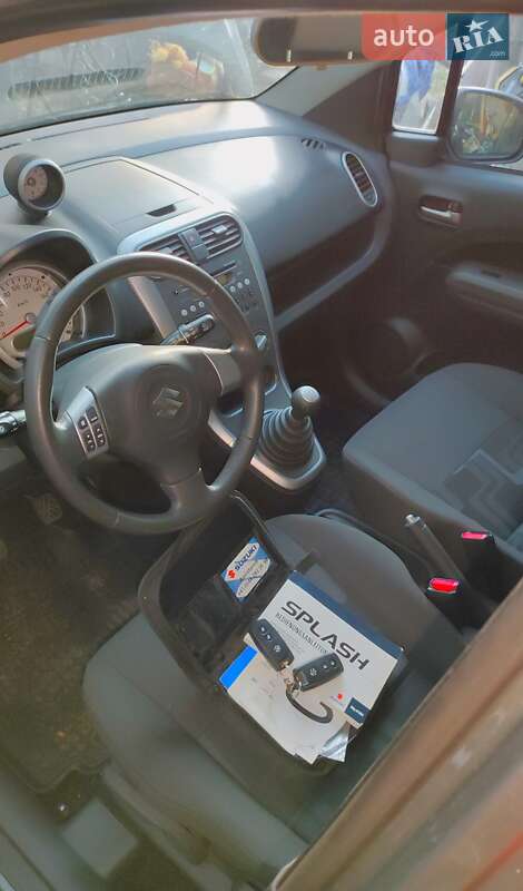Хетчбек Suzuki Splash 2012 в Новомосковську