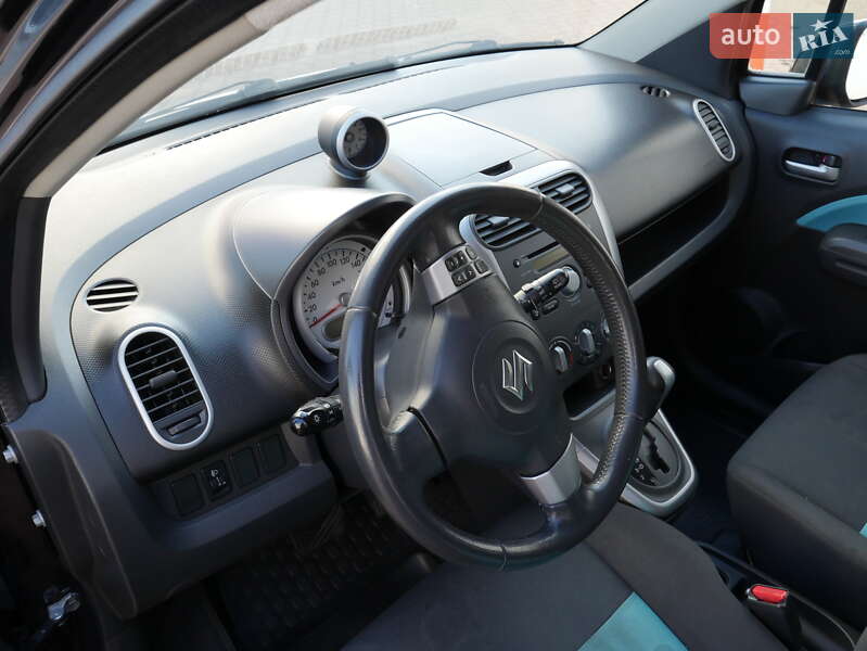 Хэтчбек Suzuki Splash 2011 в Одессе